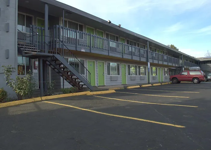Banfield Motel Portland